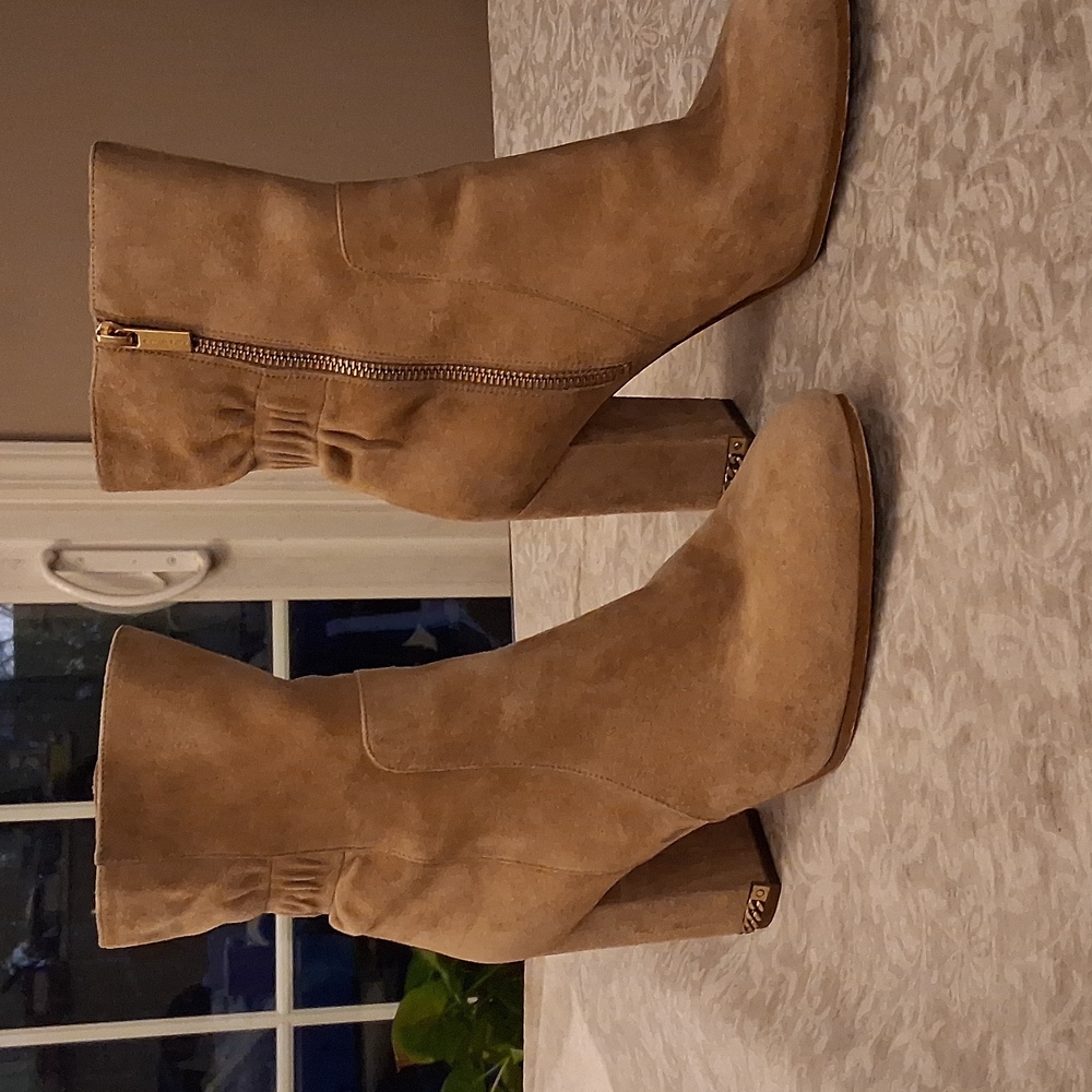 Michael Kors Dolores Suede Chain Block Heel Booties Beige Women 9.5